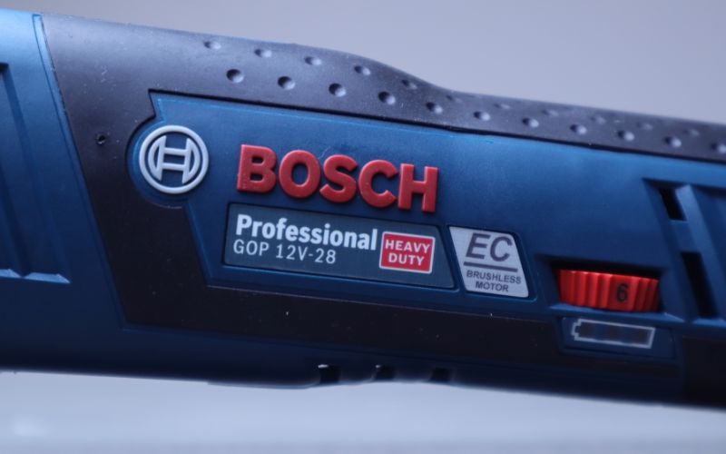 may-cat-da-nang-dung-pin-bosch-gop-12v-28-solo-4