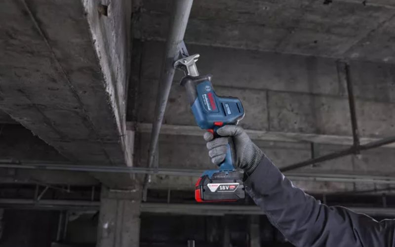  https://boschvn.com/may-cua-kiem-pin…-gsa-18v-24-solo/