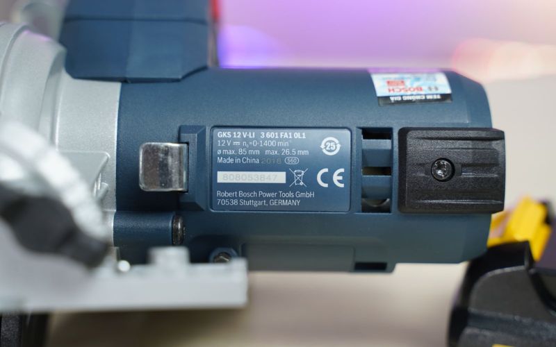 may-cua-dia-dung-pin-bosch-gks-12v-li-solo-5