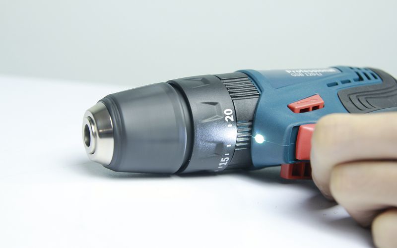 may-khoan-dong-luc-pin-bosch-gsb-120-li-1-pin-sac-2-chau-phu-kien-3