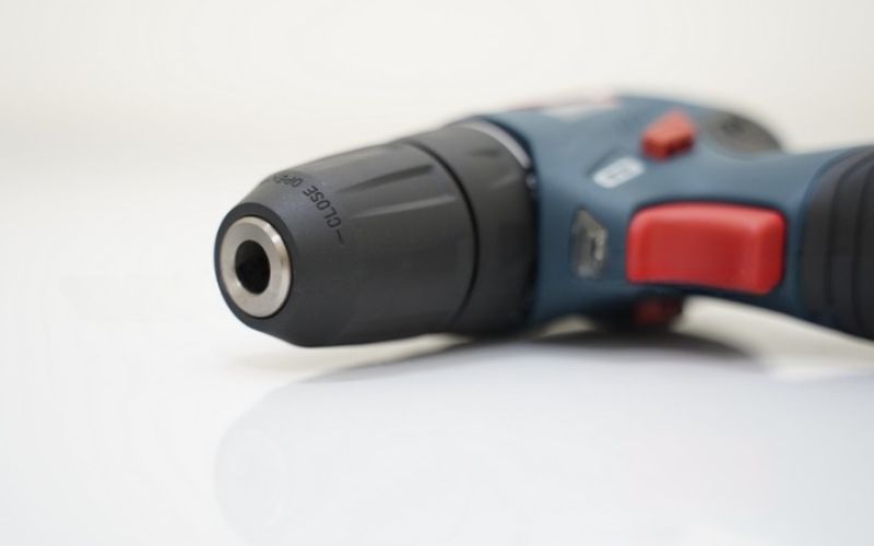 may-khoan-van-vit-dung-pin-bosch-gsr-12v-30-3