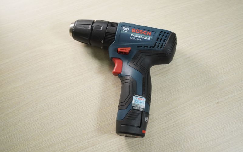 may-khoan-van-vit-pin-bosch-gsb-120-li-2