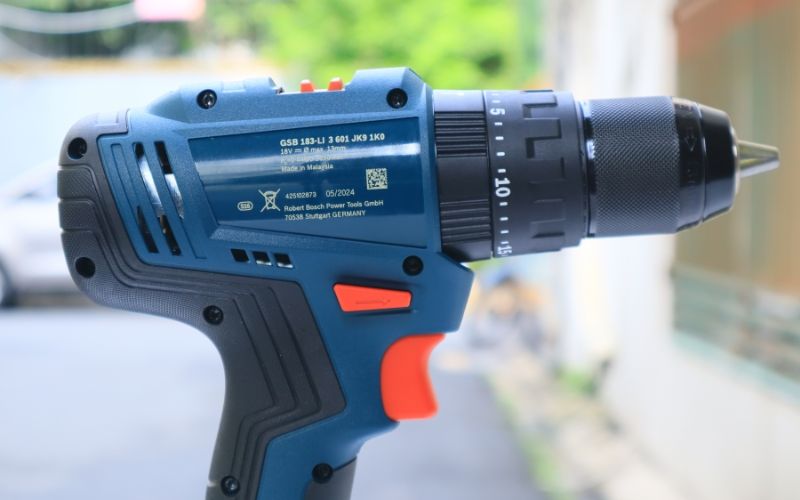 may-khoan-van-vit-pin-bosch-gsb-183-li-1-pin-3