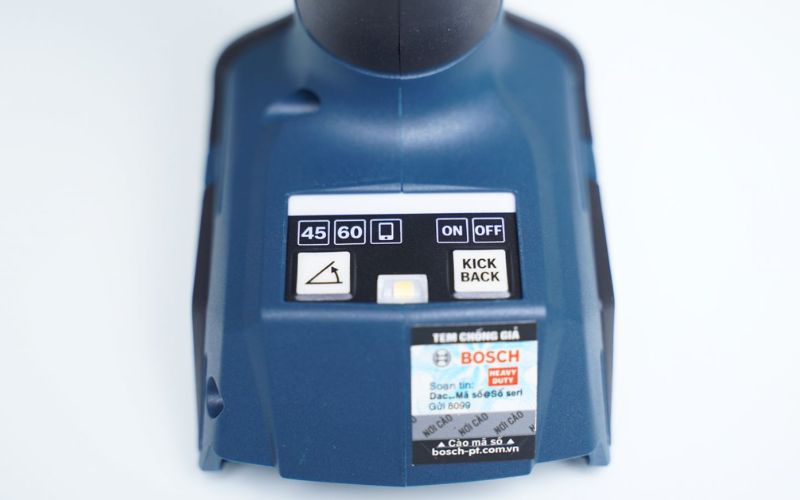 may-khoan-van-vit-pin-bosch-gsr-18v-150-c-solo-4