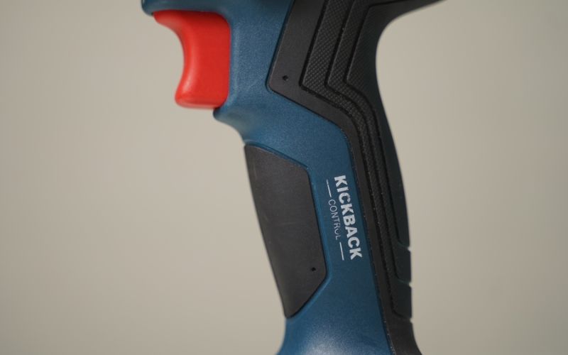 may-khoan-van-vit-pin-bosch-gsr-18v-65-4