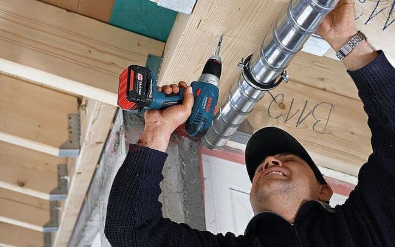 Máy khoan búa vặn vít dùng pin Bosch GSB 180-LI