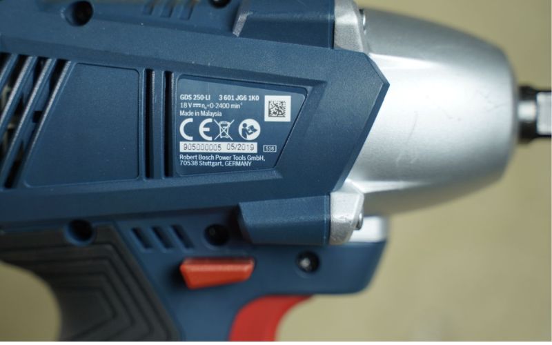 Máy siết bu lông dùng pin Bosch GDS 250-LI